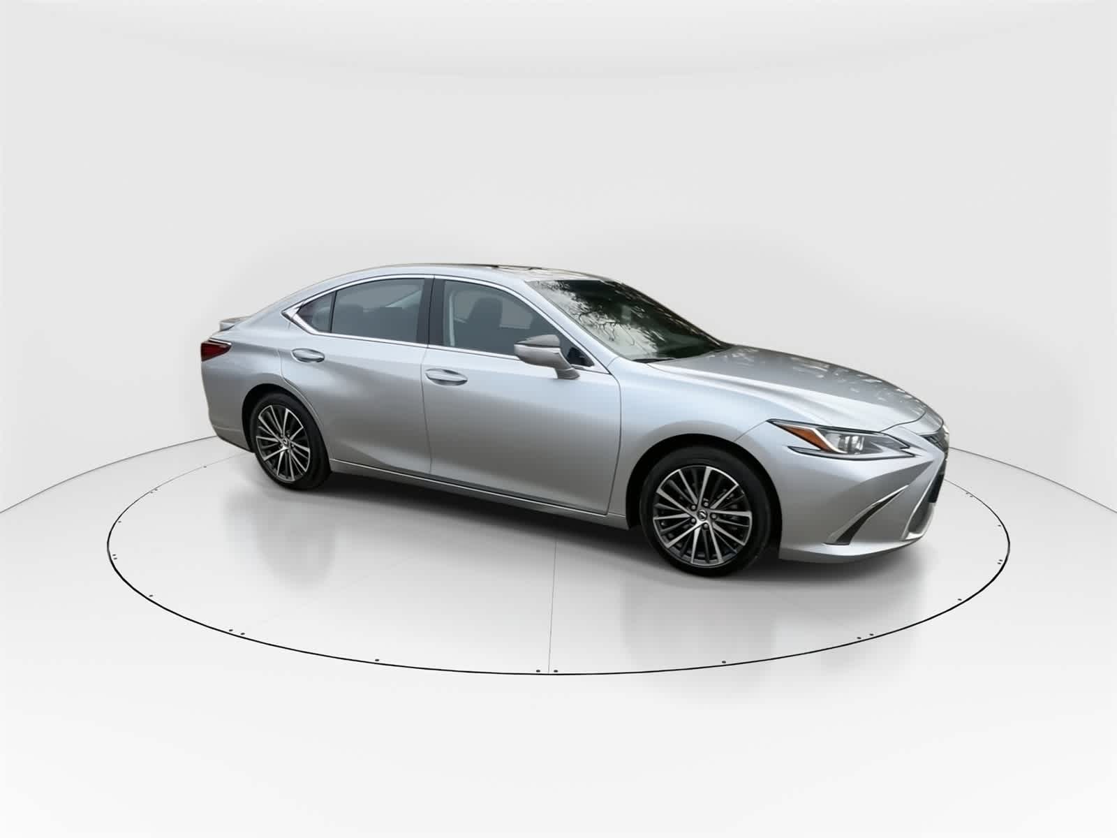 2023 Lexus ES 350 photo 3