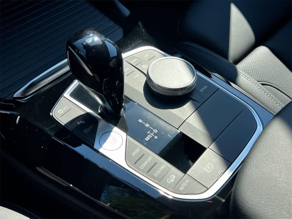 Thumbnail: 2022 BMW X3 - 25