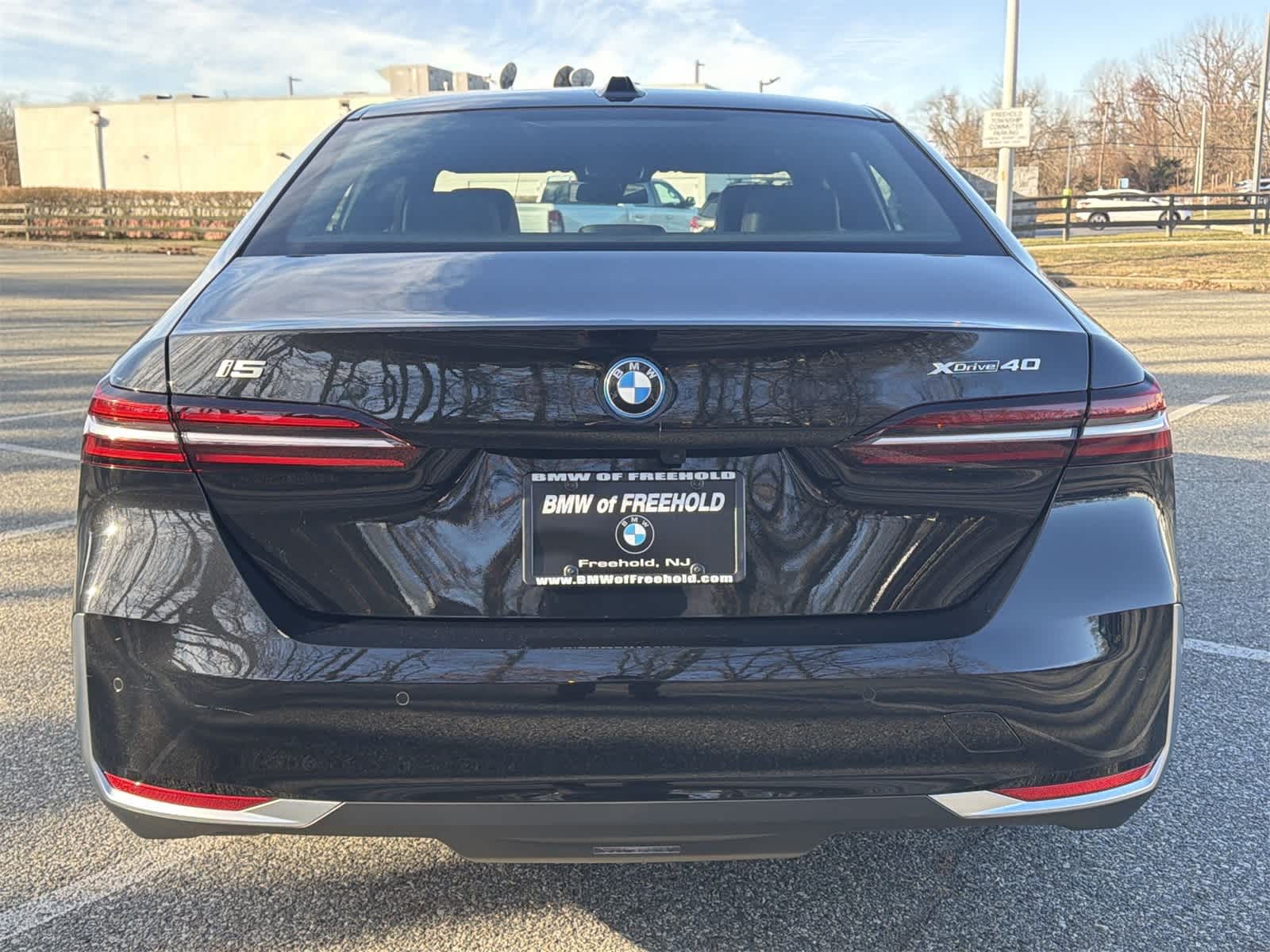 Thumbnail: 2025 BMW i5 - 13