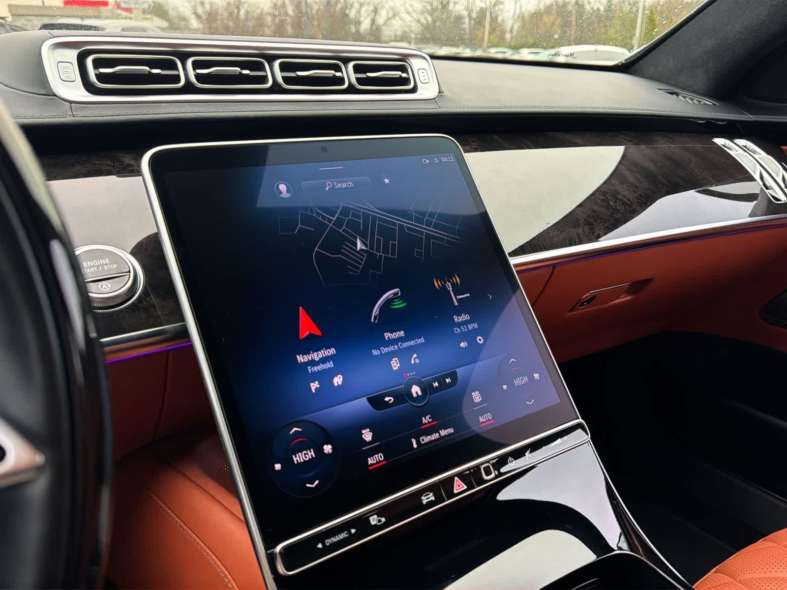 Thumbnail: 2022 Mercedes-Benz S-Class - 24