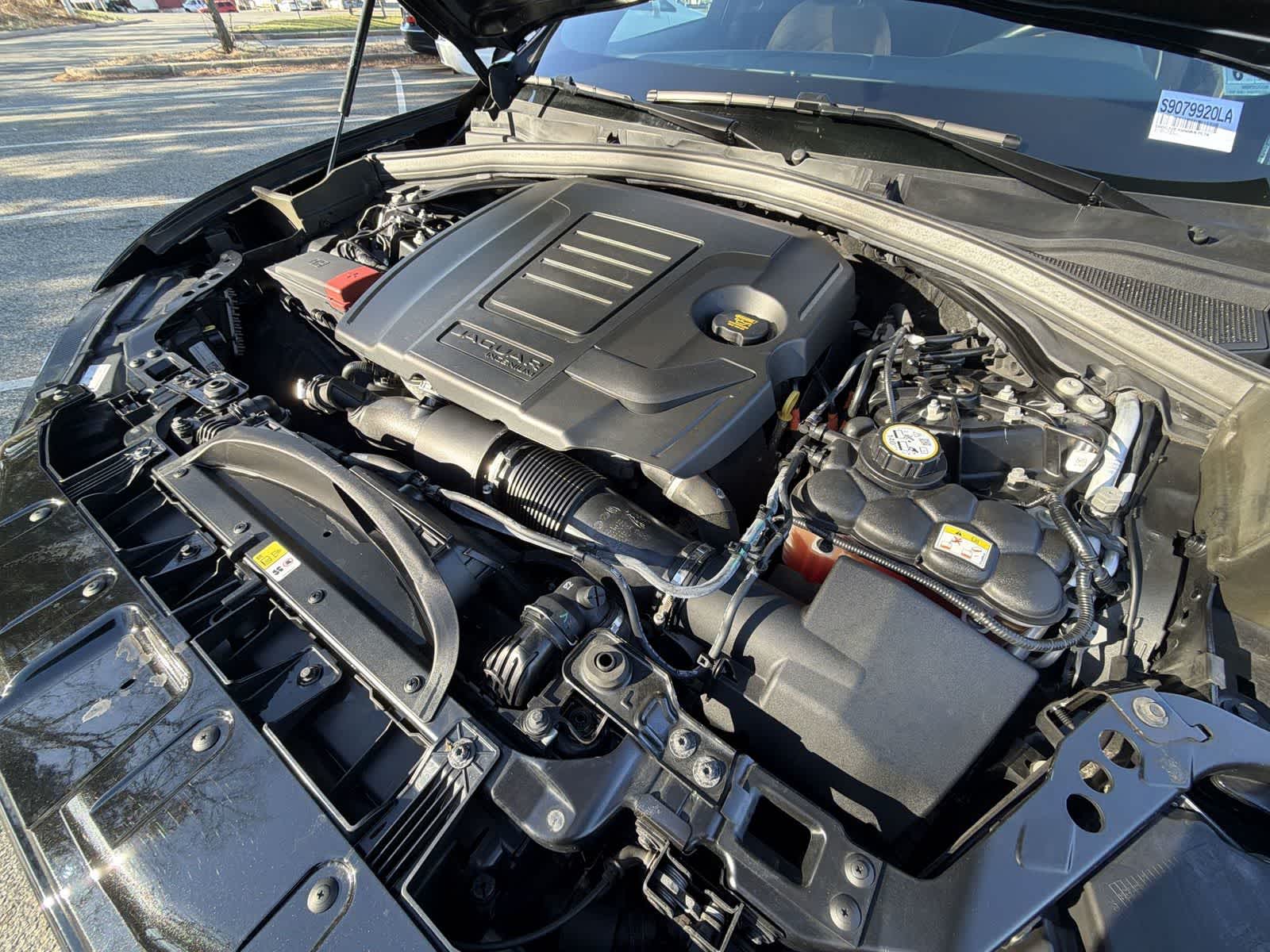 Thumbnail: 2022 Jaguar F-Pace - 17