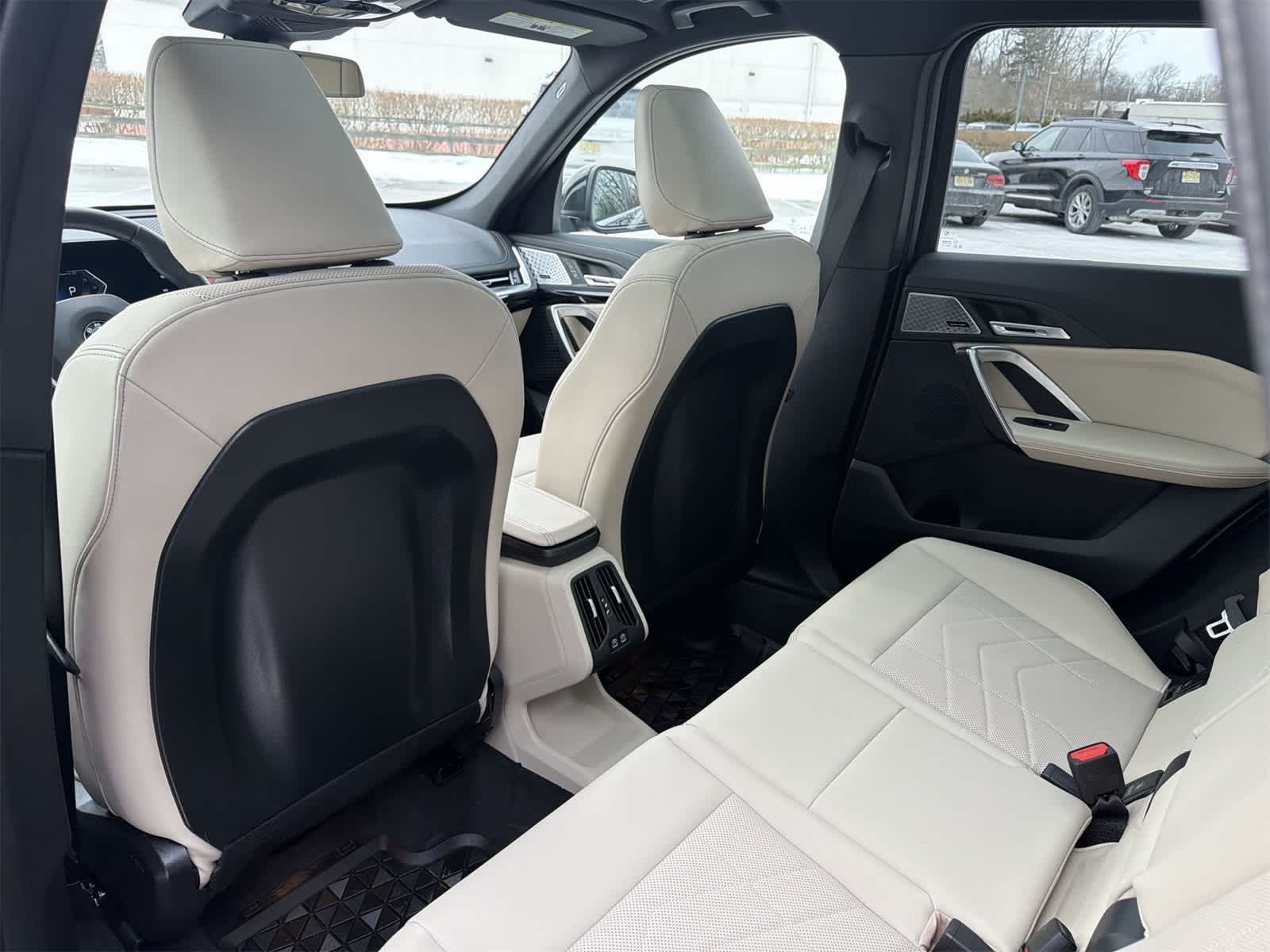 Thumbnail: 2025 BMW X1 - 20