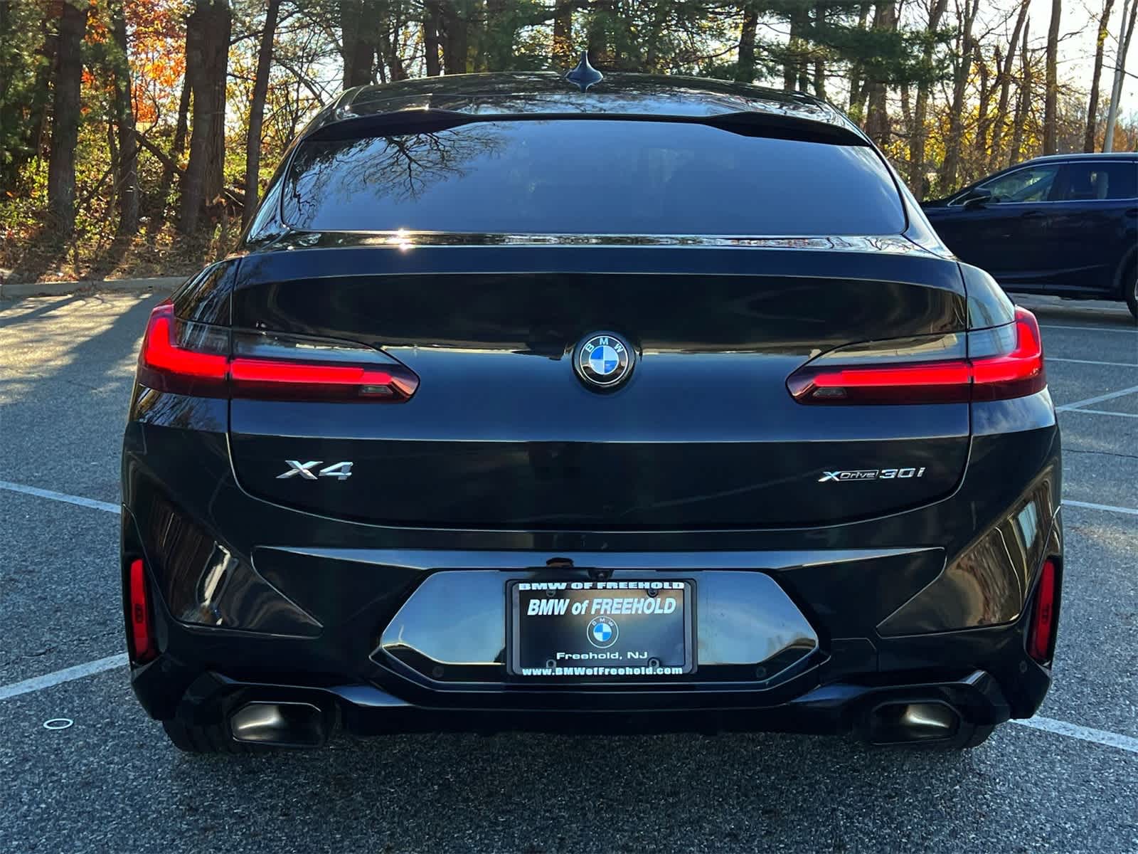 Thumbnail: 2023 BMW X4 - 13