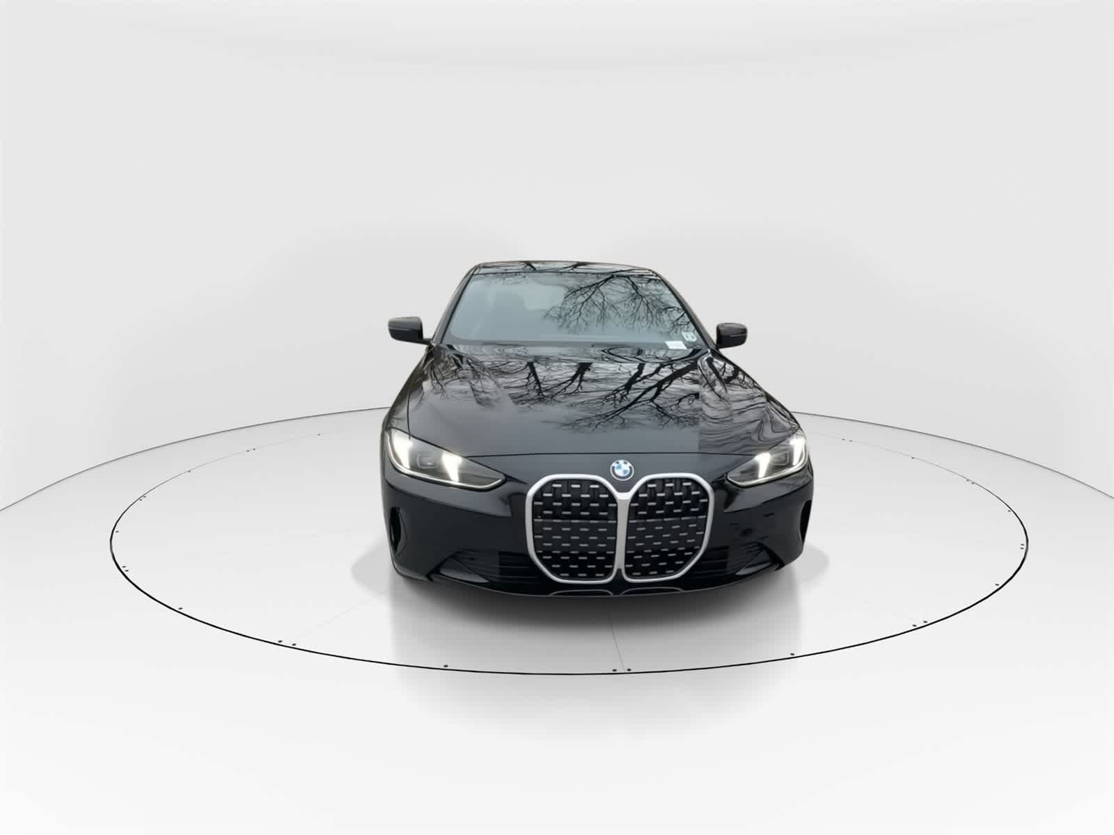 Thumbnail: 2026 BMW 4 Series - 4