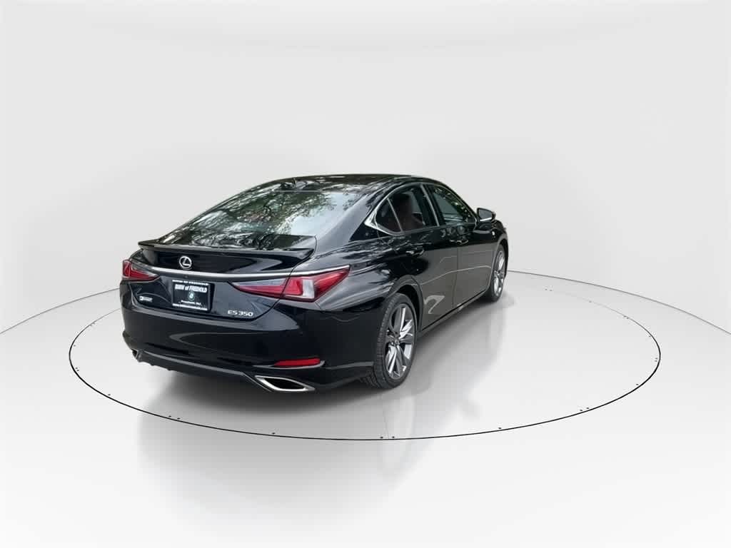 Thumbnail: 2019 Lexus ES - 9