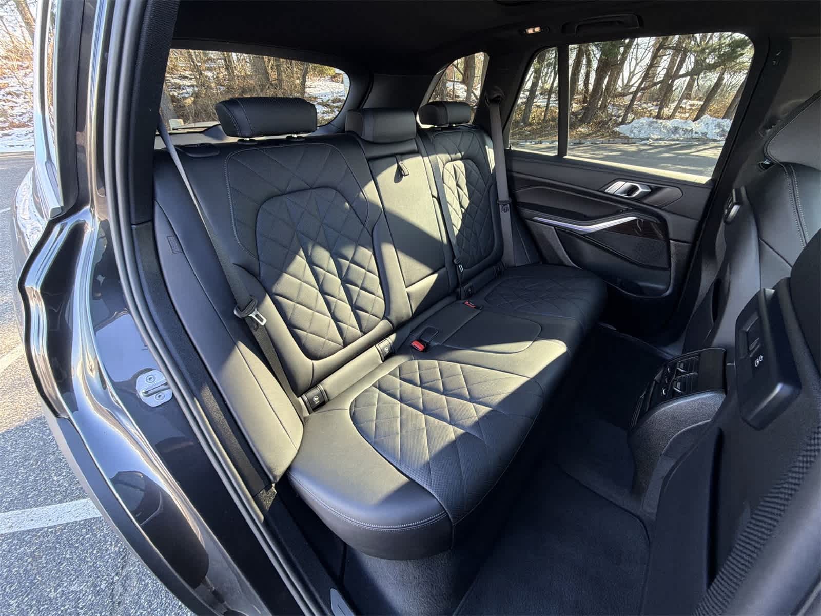 Thumbnail: 2023 BMW X5 - 21