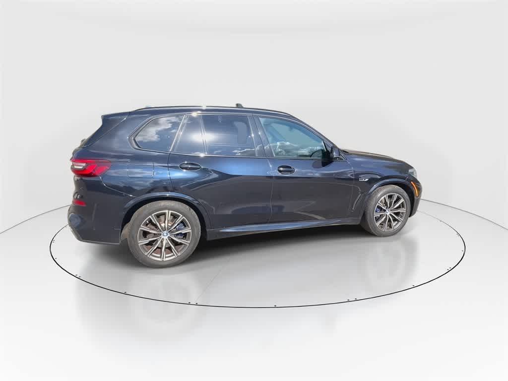 Thumbnail: 2022 BMW X5 - 9