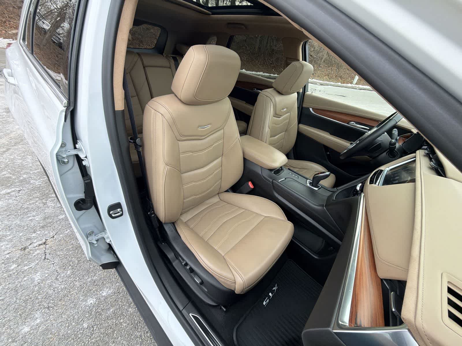 Thumbnail: 2019 Cadillac XT5 - 22