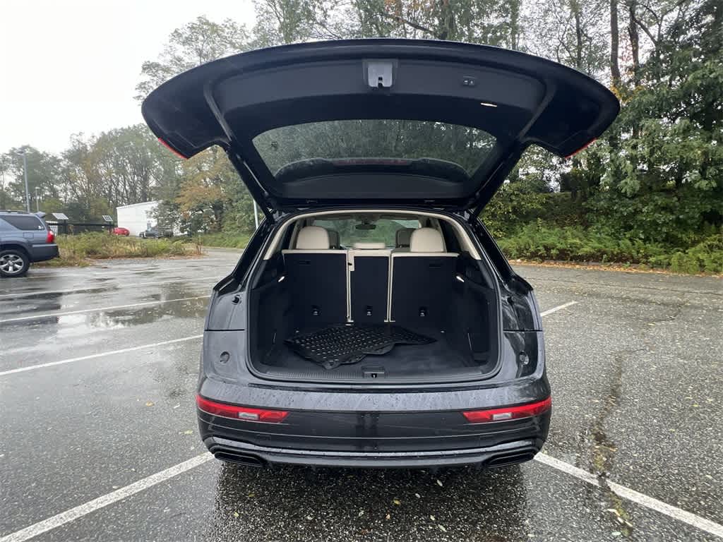 Thumbnail: 2022 Audi Q5 - 27