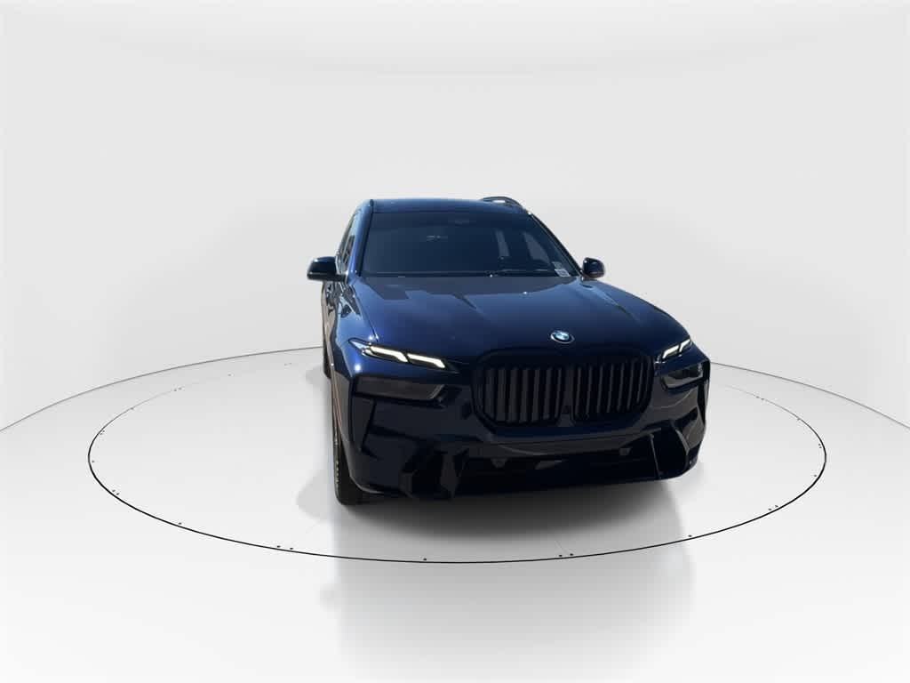 Thumbnail: 2024 BMW X7 - 4