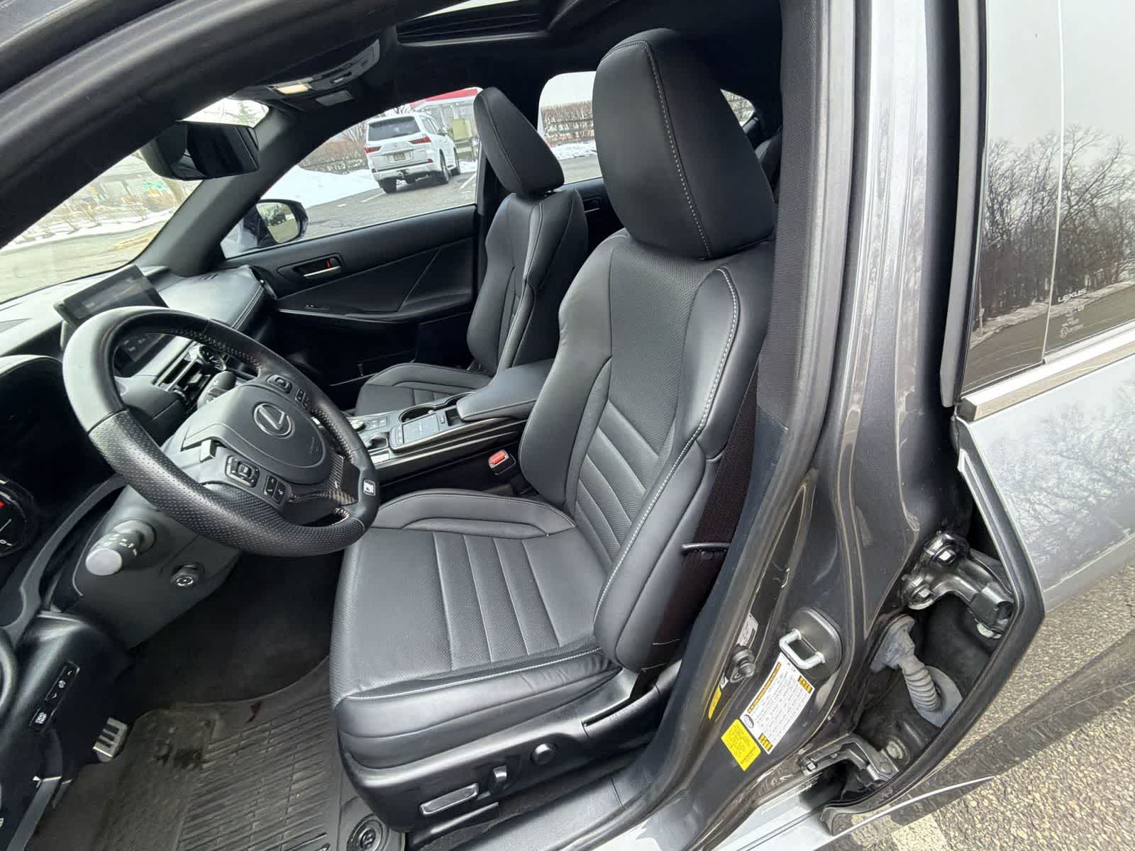 Thumbnail: 2023 Lexus IS - 19