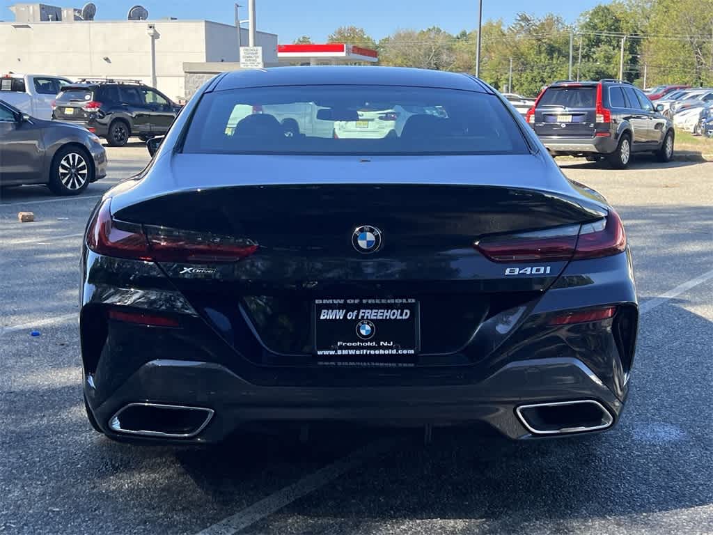 Thumbnail: 2025 BMW 8 Series - 13