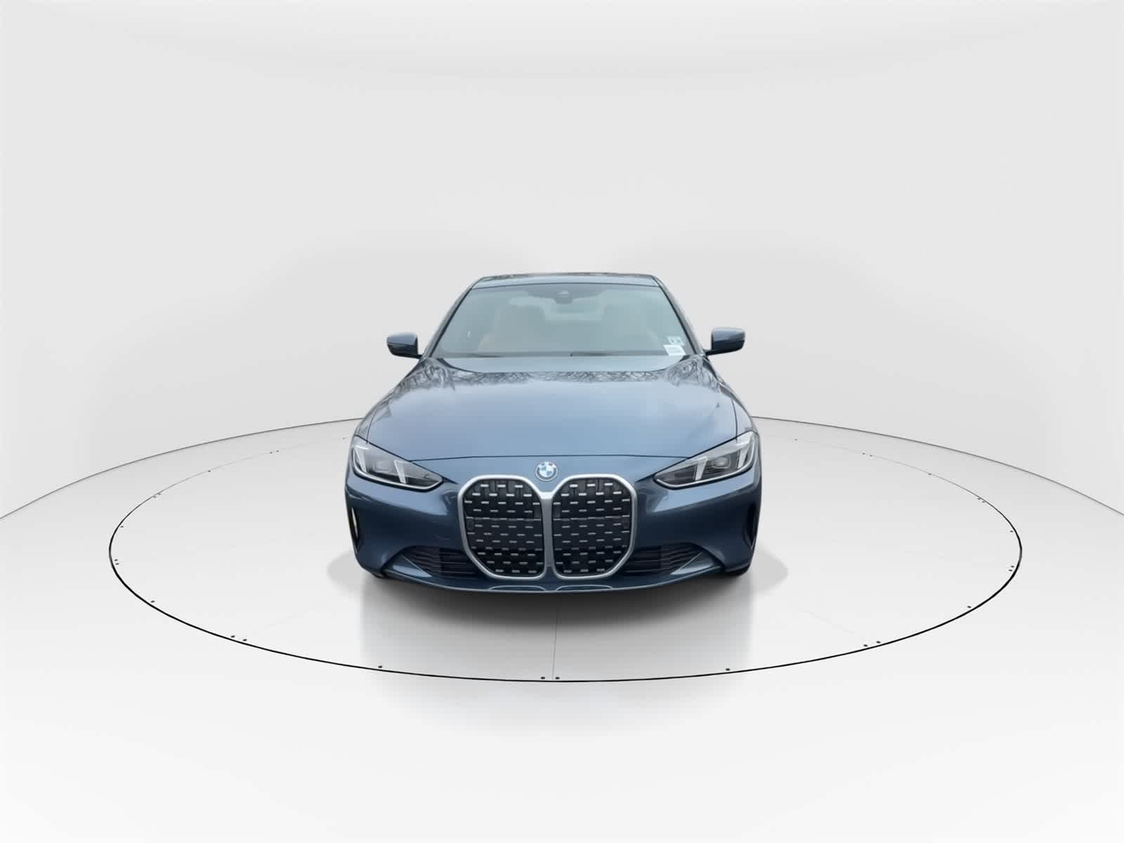 Thumbnail: 2026 BMW 4 Series - 4