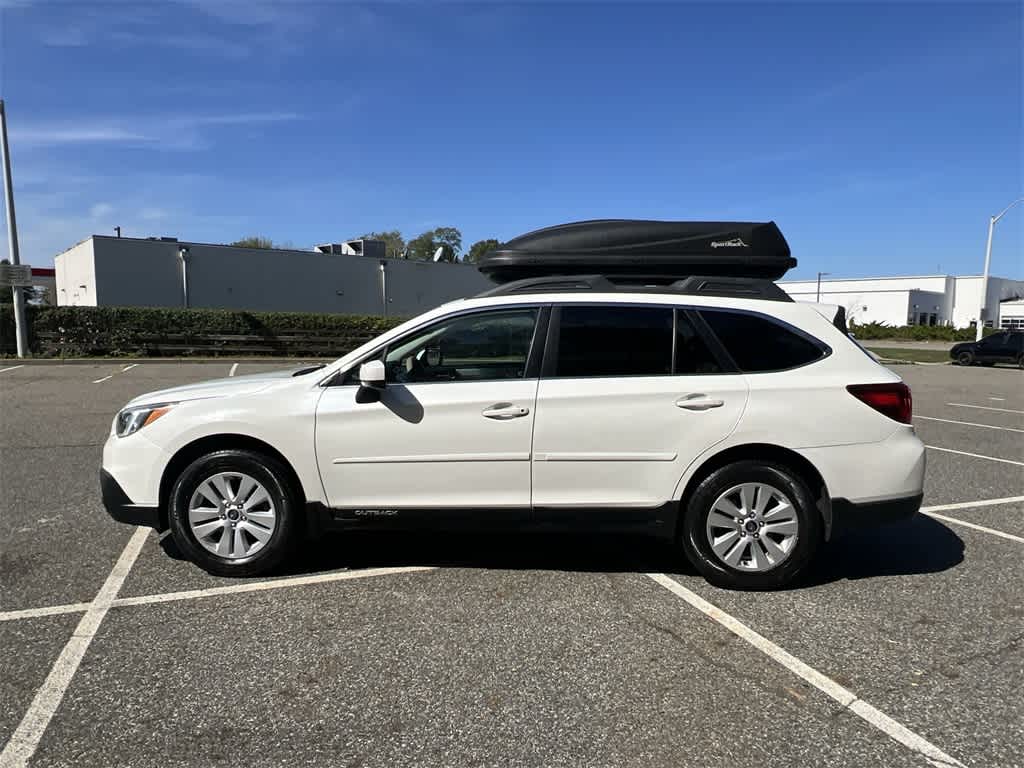 Thumbnail: 2015 Subaru Outback - 11