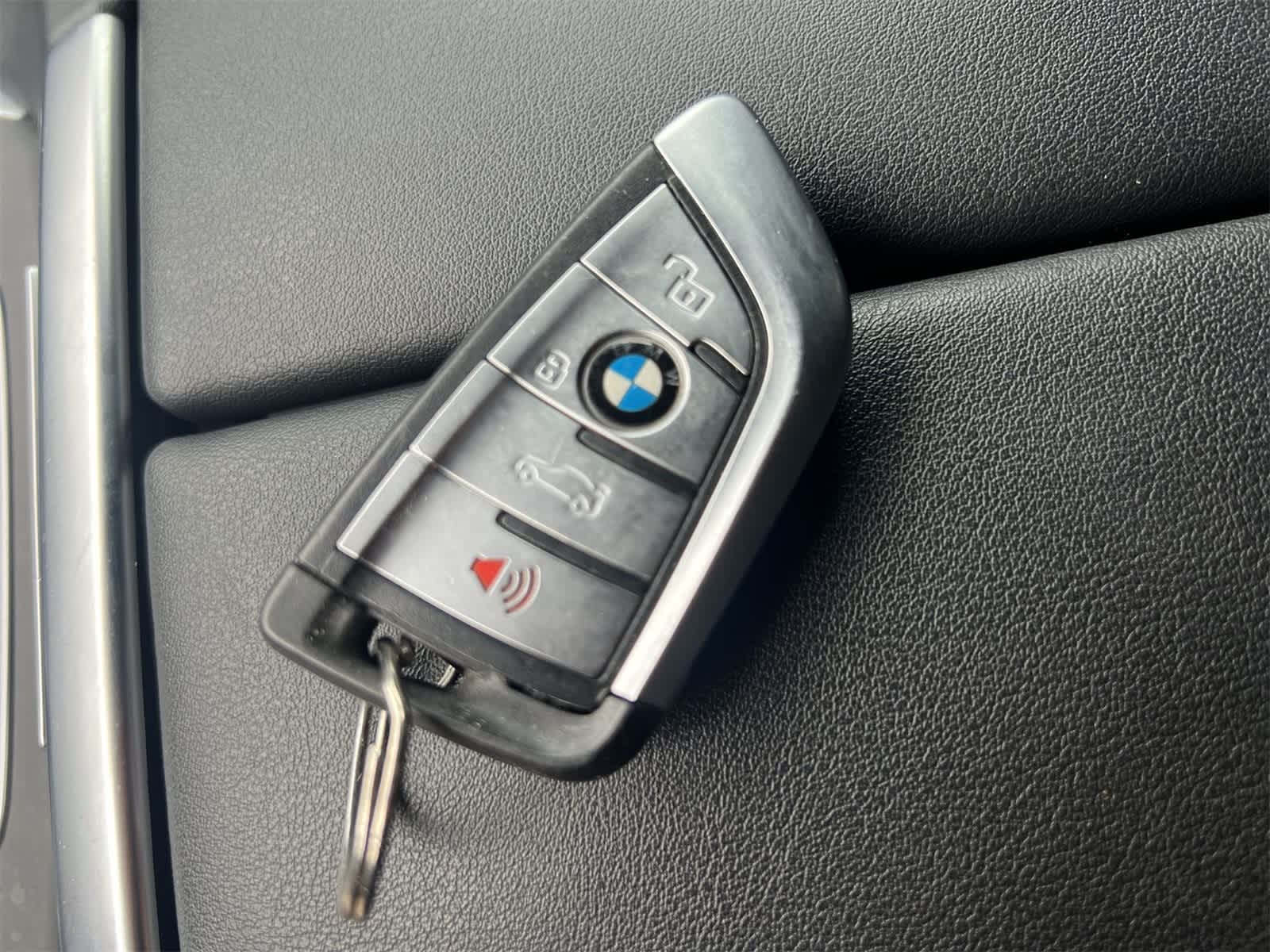 Thumbnail: 2023 BMW X5 - 28