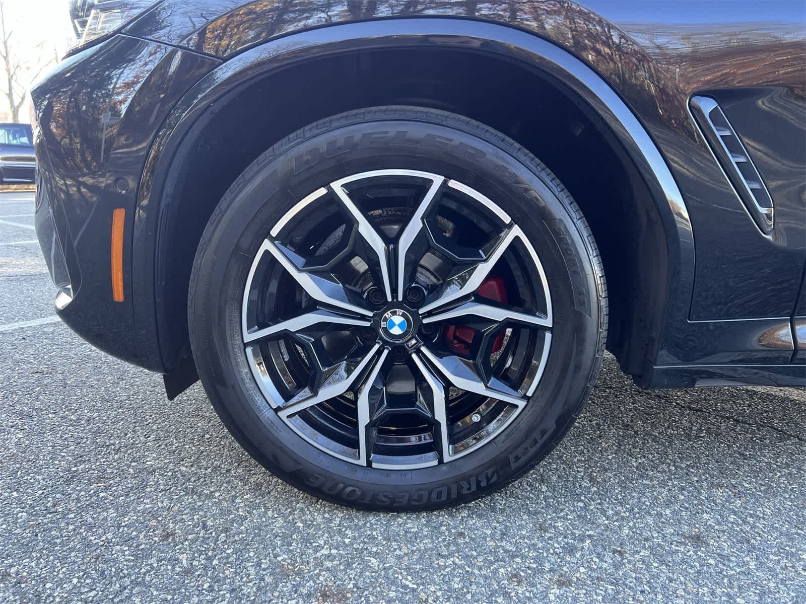 Thumbnail: 2023 BMW X4 - 16