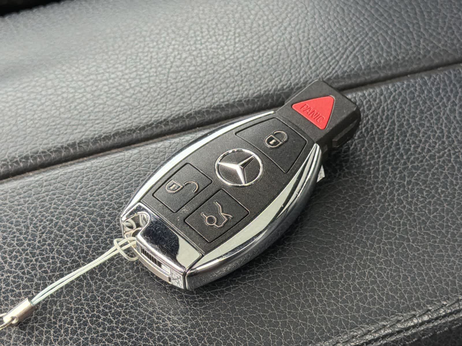 Thumbnail: 2016 Mercedes-Benz E-Class - 28