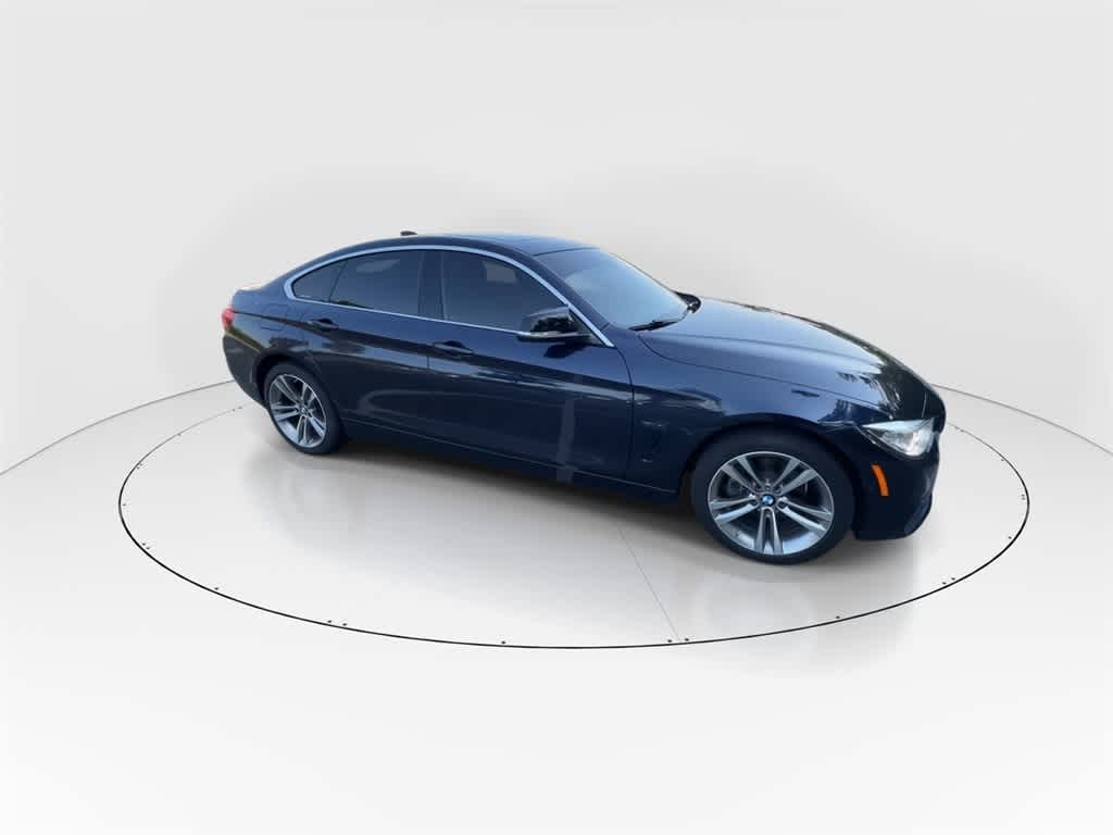 Thumbnail: 2017 BMW 4 Series - 2