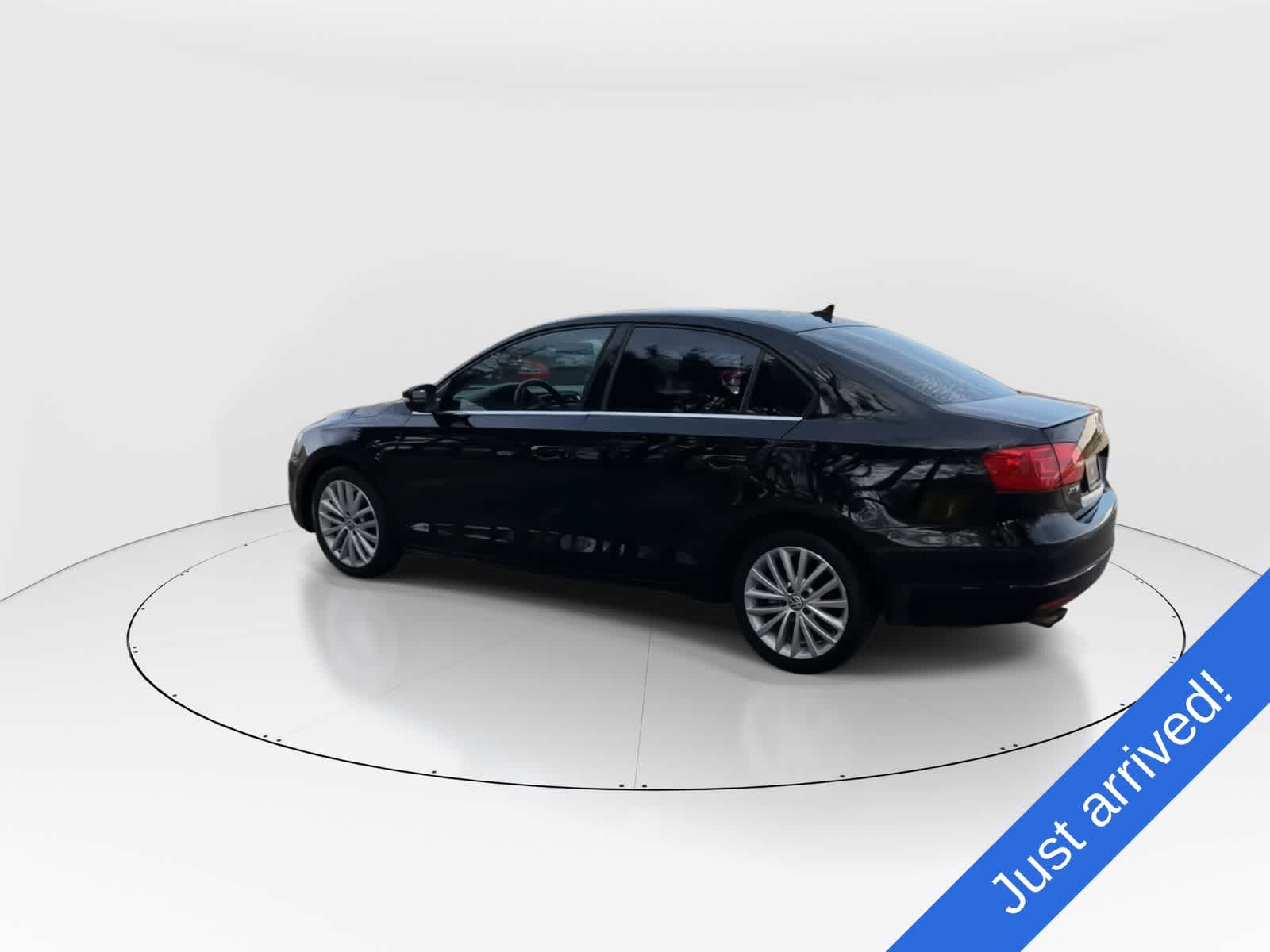 Thumbnail: 2013 Volkswagen Jetta - 6