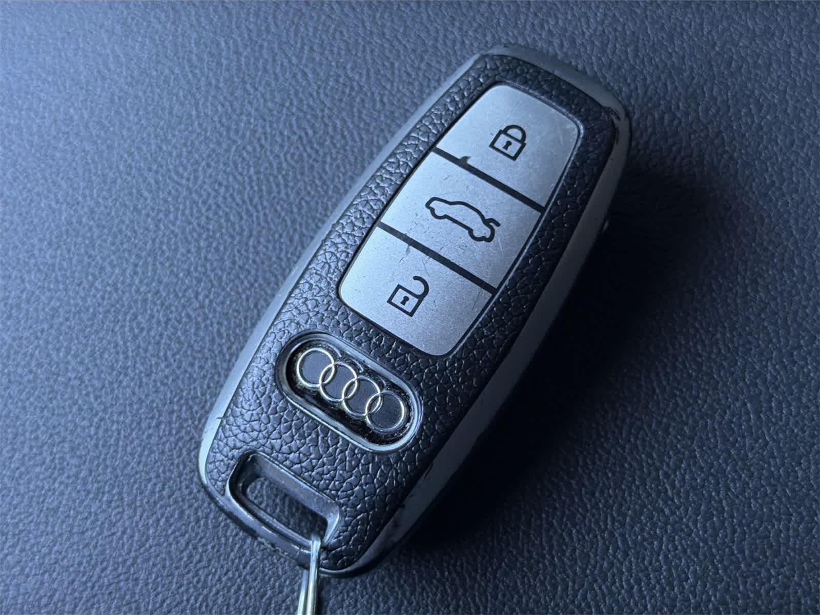 Thumbnail: 2019 Audi A6 - 28