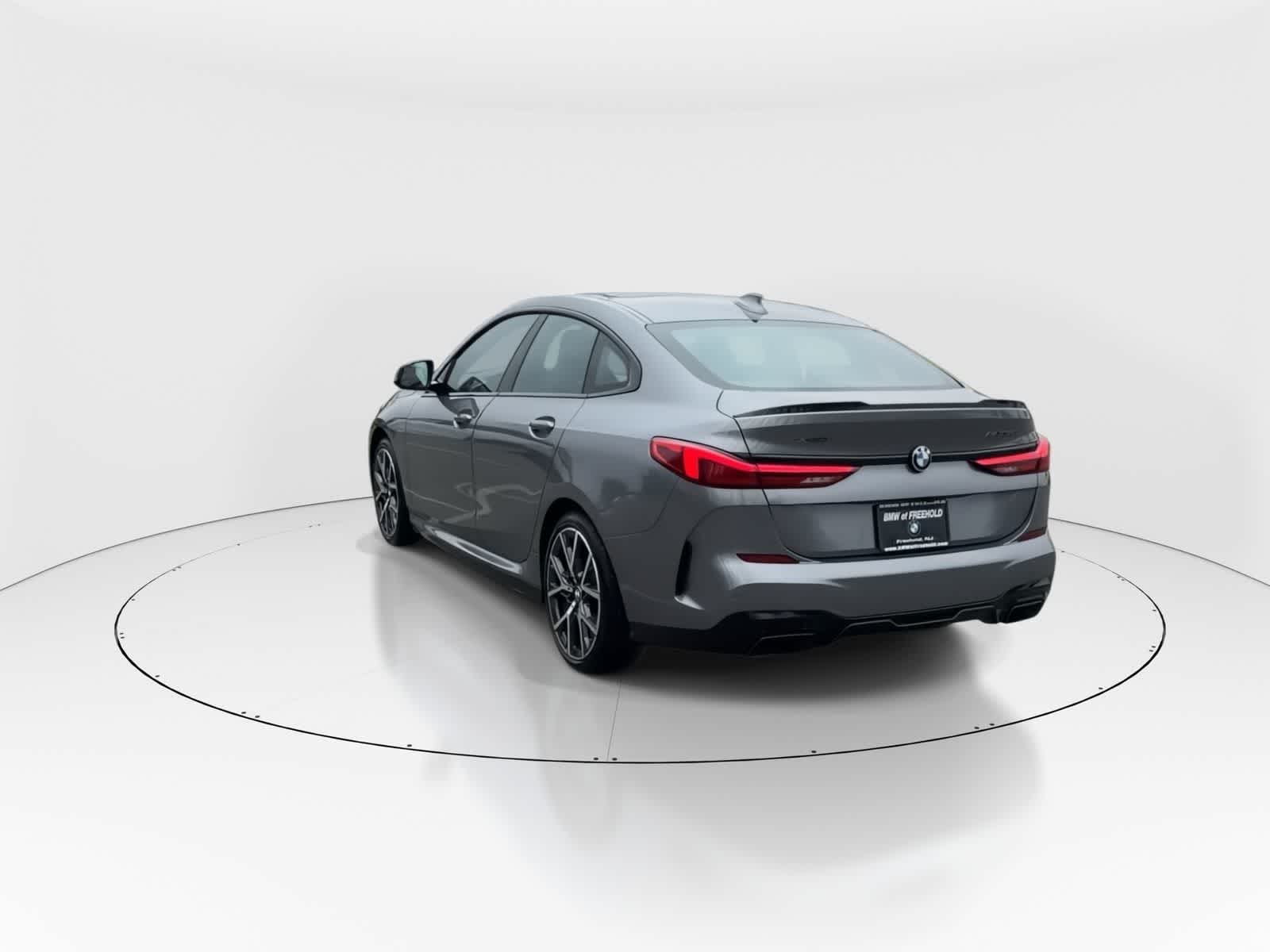 Thumbnail: 2022 BMW 2 Series - 2