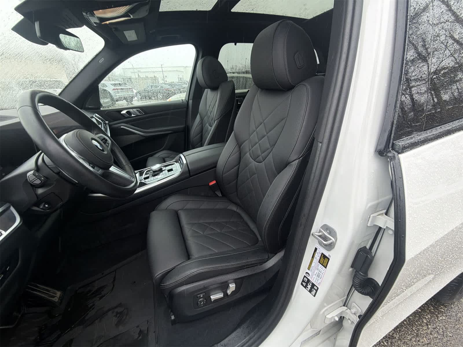 Thumbnail: 2025 BMW X5 - 19