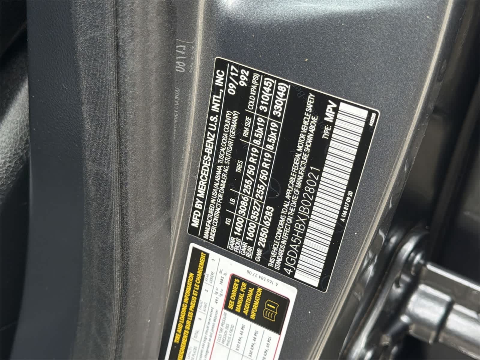 Thumbnail: 2018 Mercedes-Benz GLE - 29