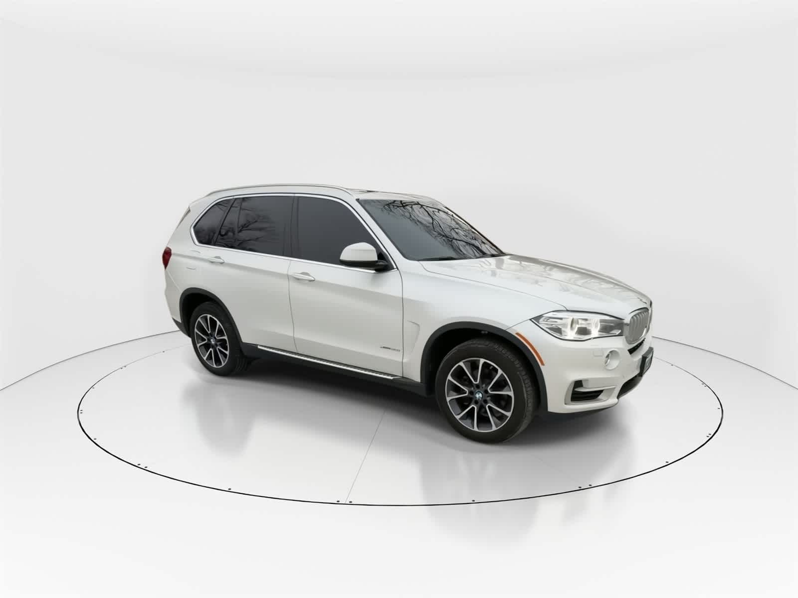 Thumbnail: 2017 BMW X5 - 3