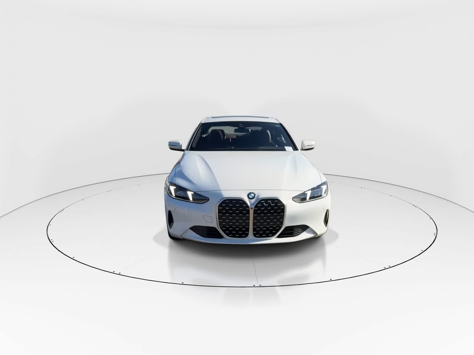 Thumbnail: 2025 BMW 4 Series - 4