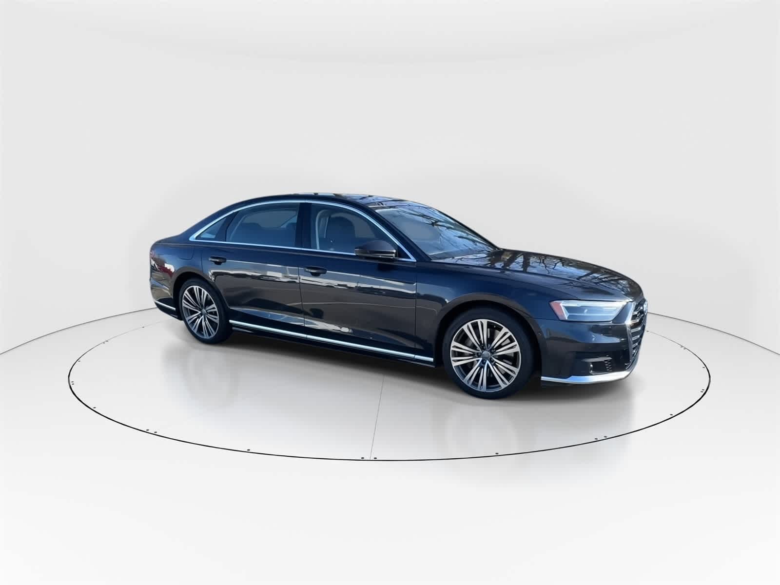 Thumbnail: 2020 Audi A8 - 3