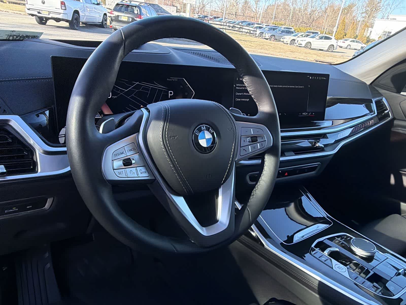 Thumbnail: 2025 BMW X7 - 23