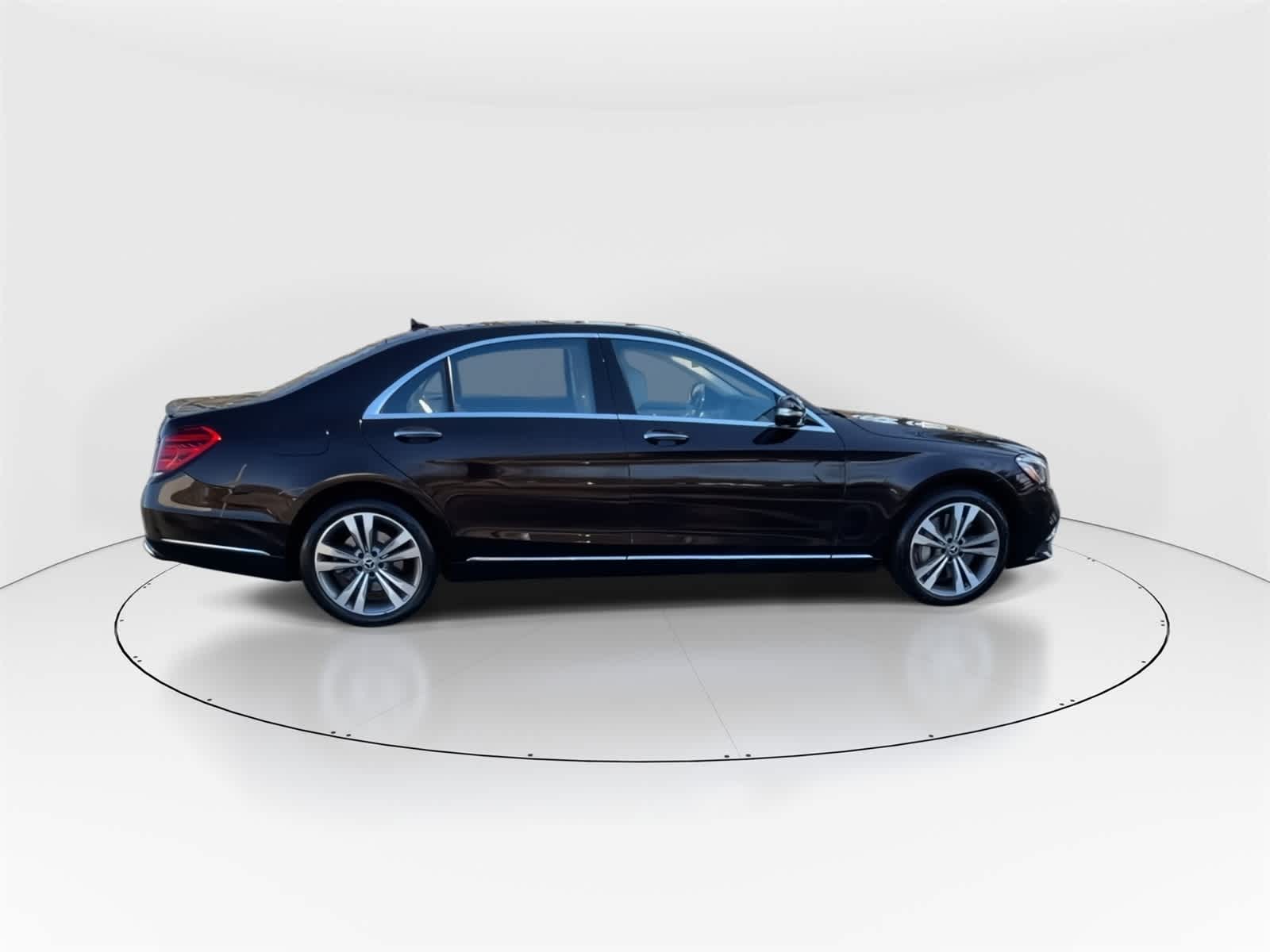 Thumbnail: 2019 Mercedes-Benz S-Class - 8