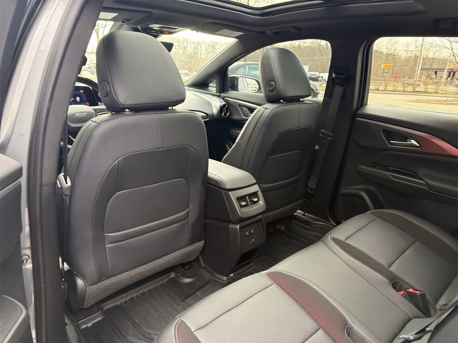 Thumbnail: 2025 Chevrolet Equinox - 20