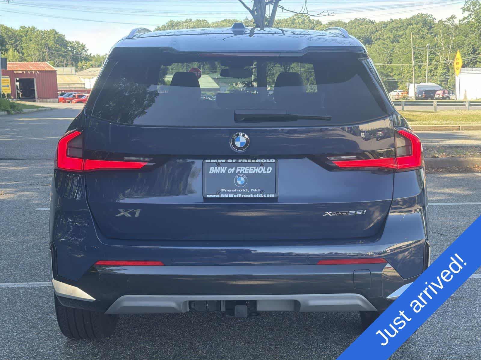Thumbnail: 2026 BMW X1 - 13