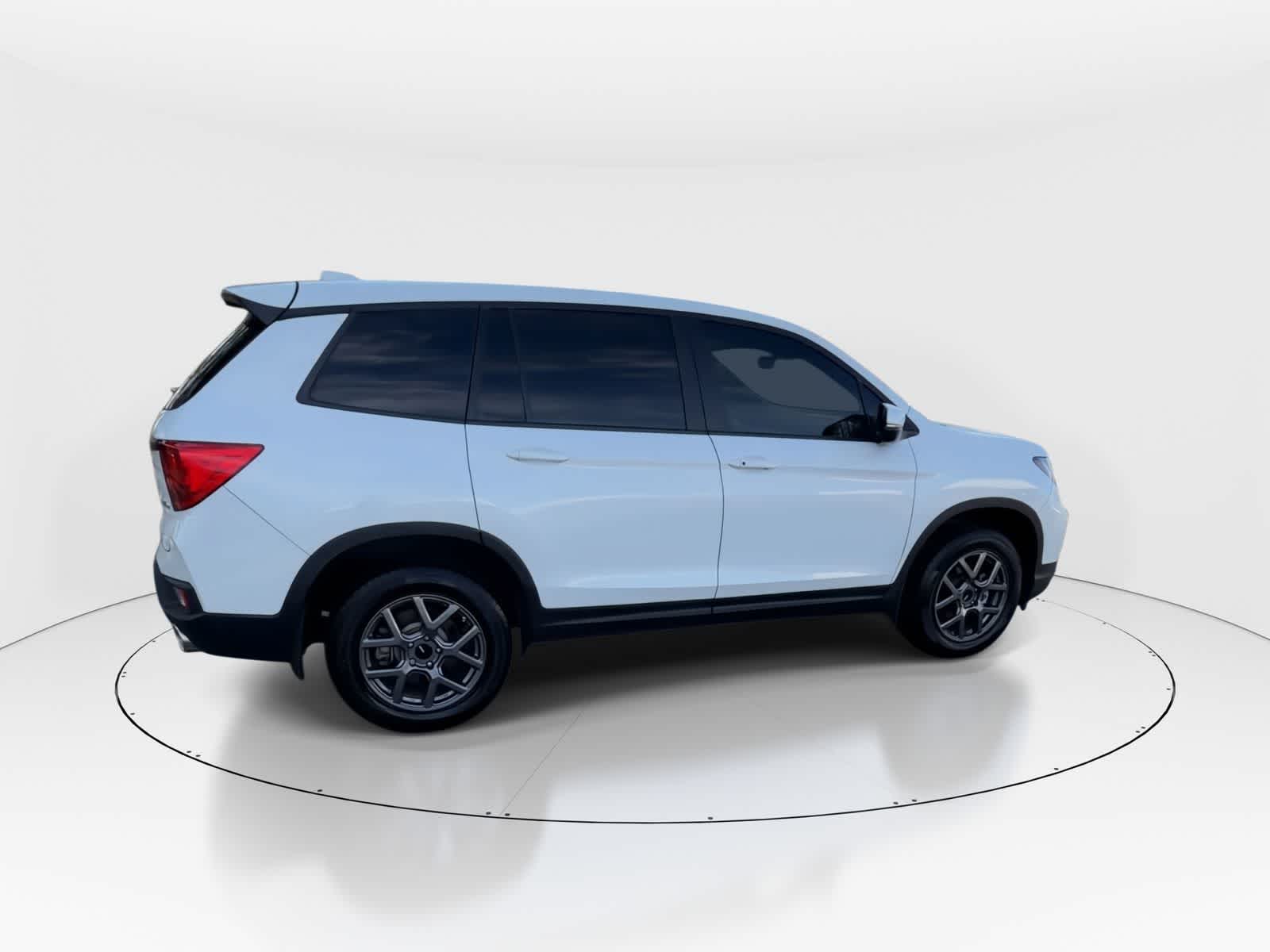 Thumbnail: 2022 Honda Passport - 8