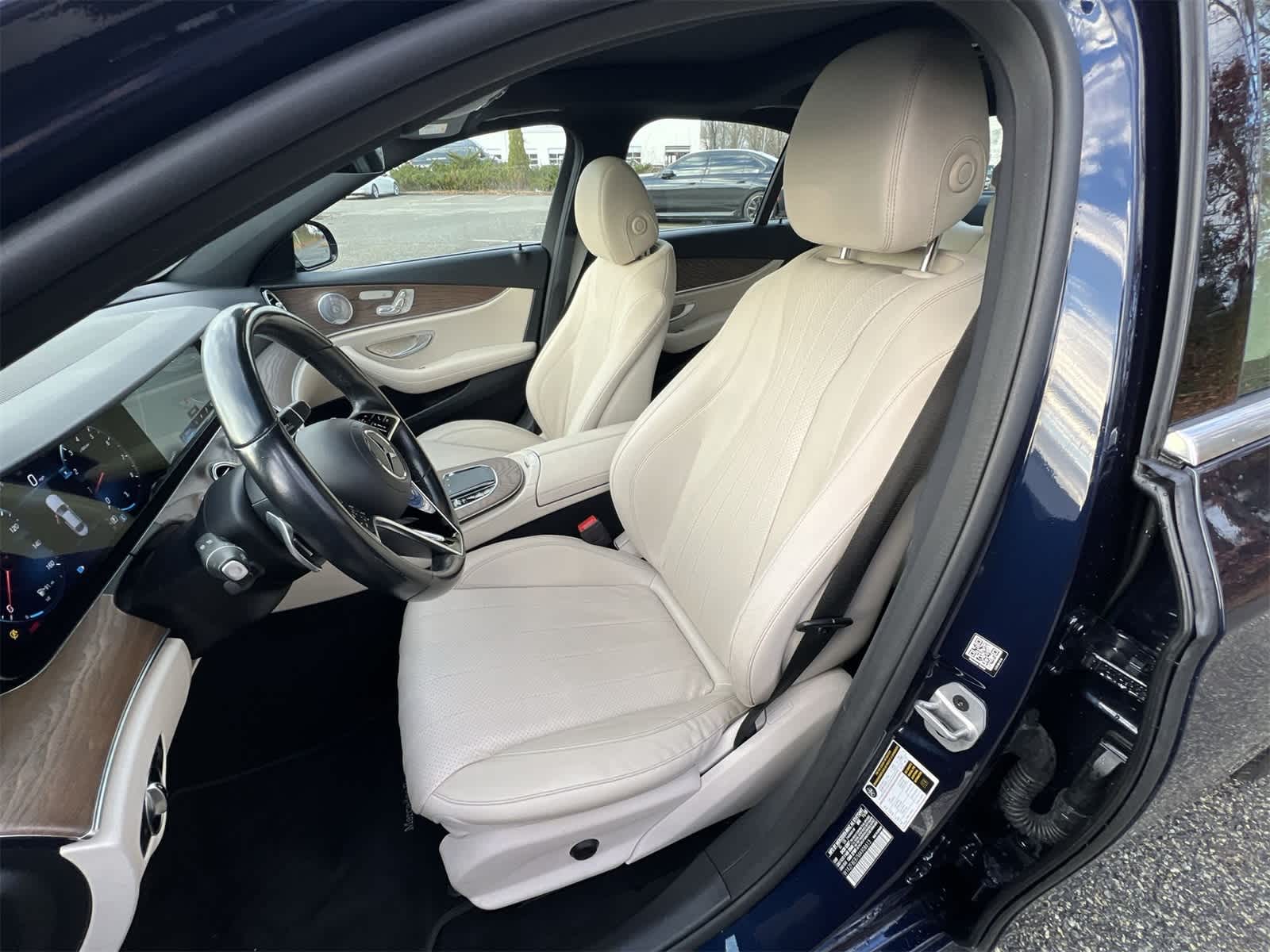 Thumbnail: 2021 Mercedes-Benz E-Class - 19