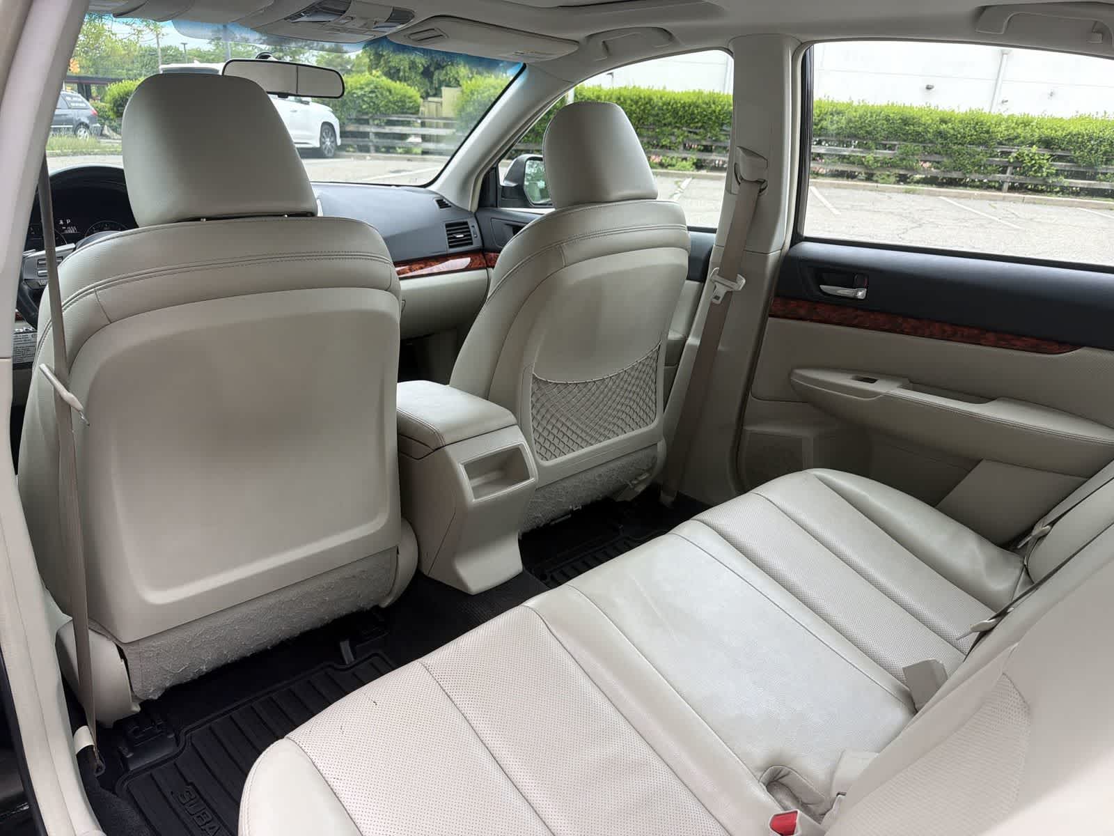Thumbnail: 2011 Subaru Legacy - 20