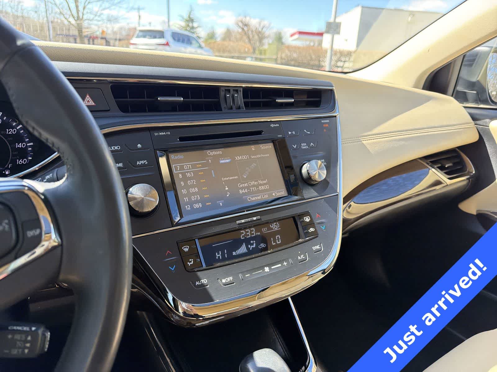 Thumbnail: 2015 Toyota Avalon - 24