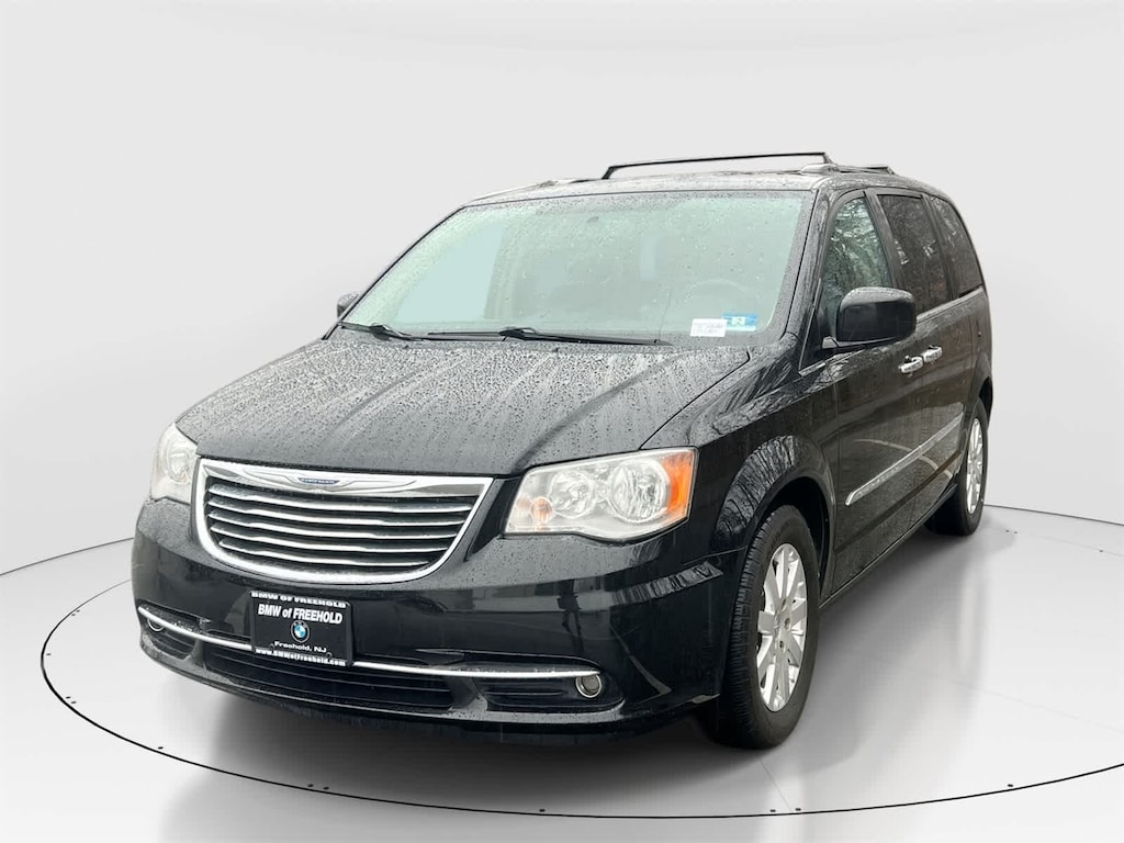 Used 2016 Chrysler Town & Country Touring Van LWB Passenger Van