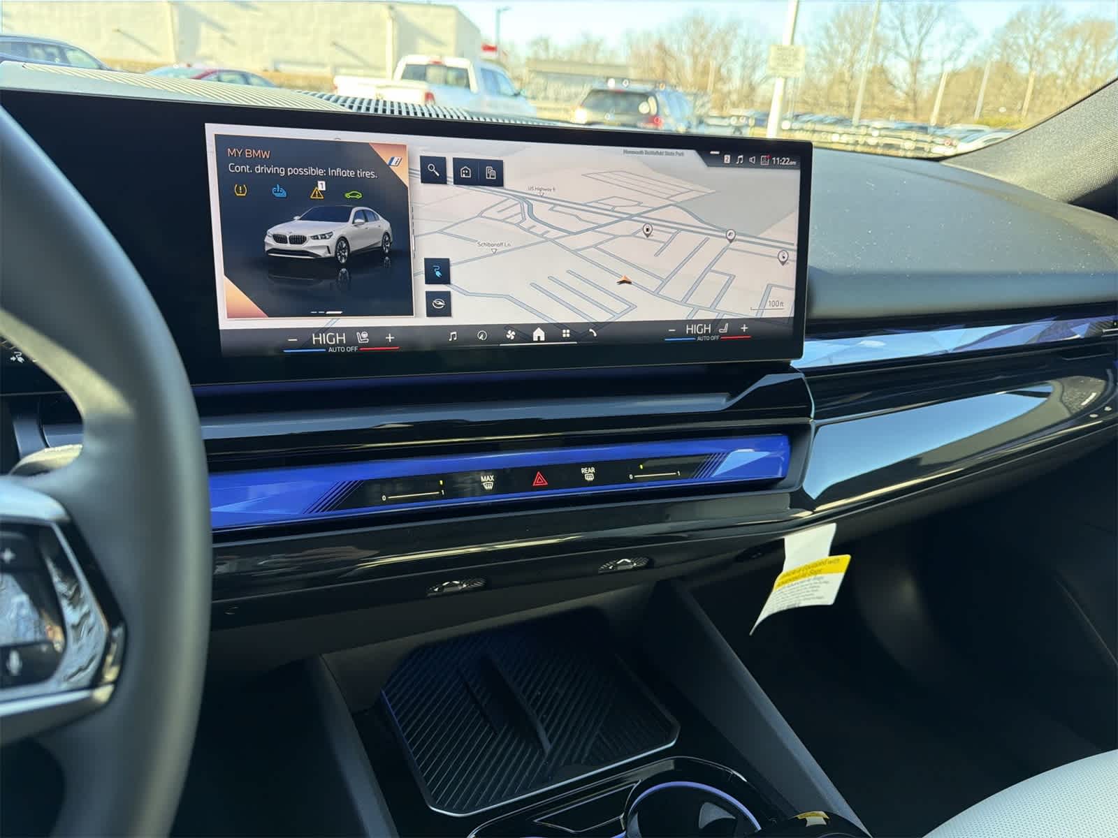 Thumbnail: 2025 BMW i5 - 24