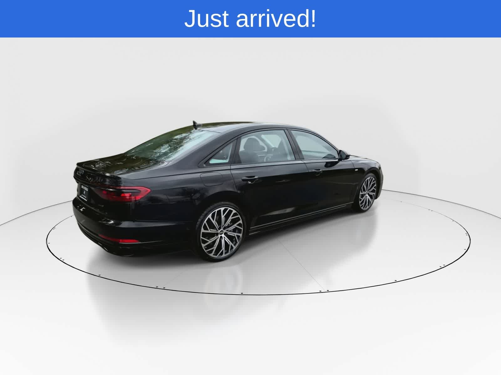 Thumbnail: 2023 Audi A8 - 8