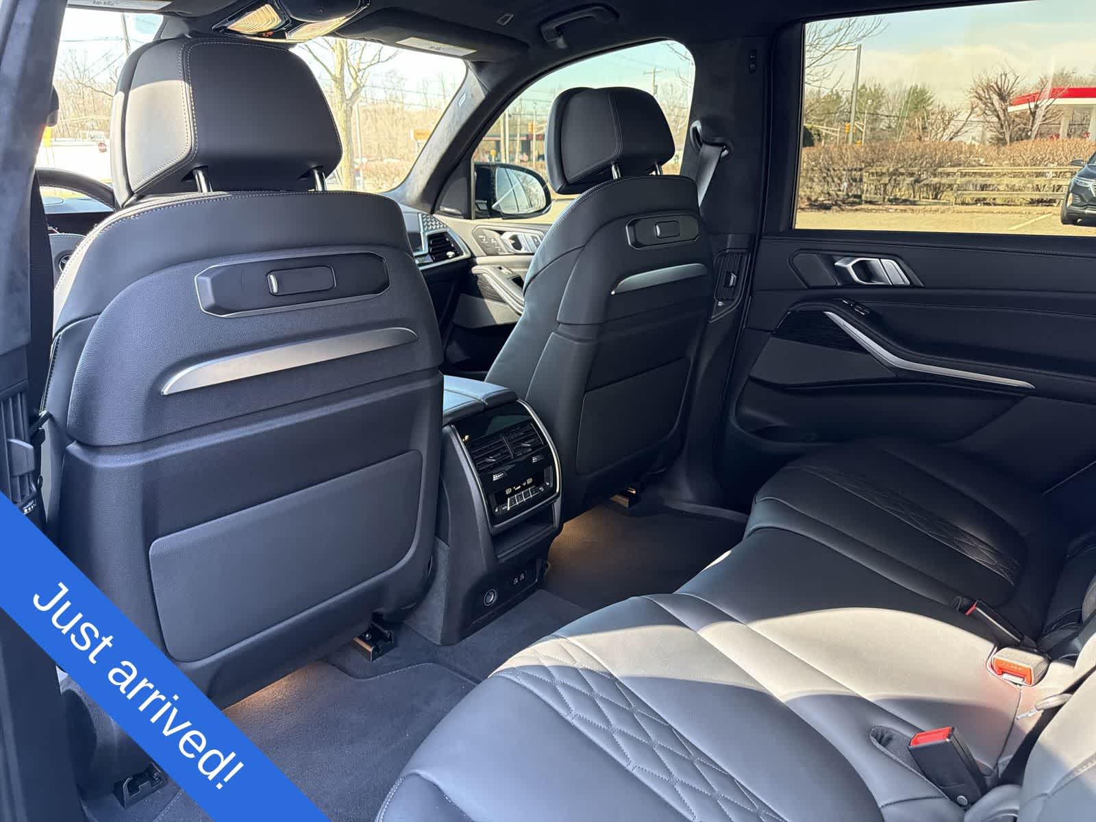 Thumbnail: 2025 BMW X7 - 20