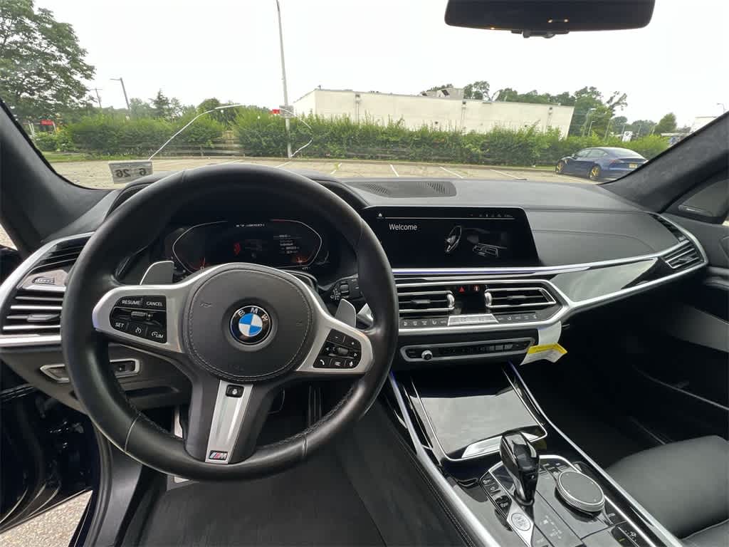 Thumbnail: 2021 BMW X7 - 18
