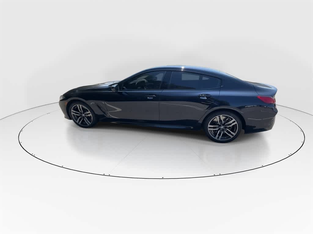 Thumbnail: 2024 BMW 8 Series - 8