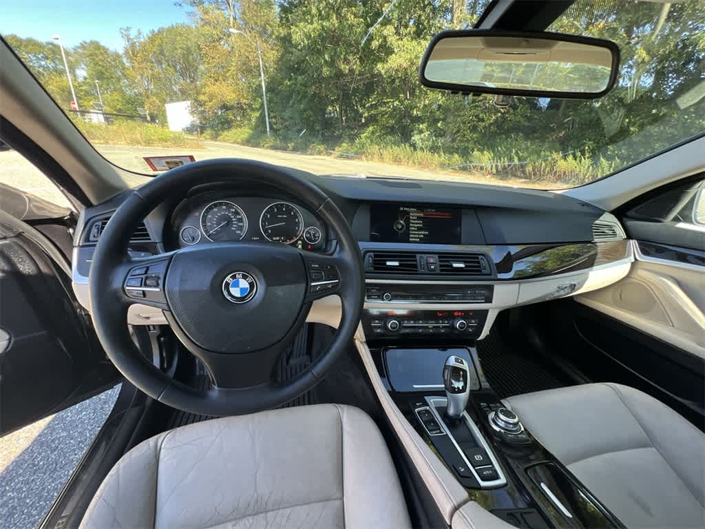 Thumbnail: 2013 BMW 5 Series - 18