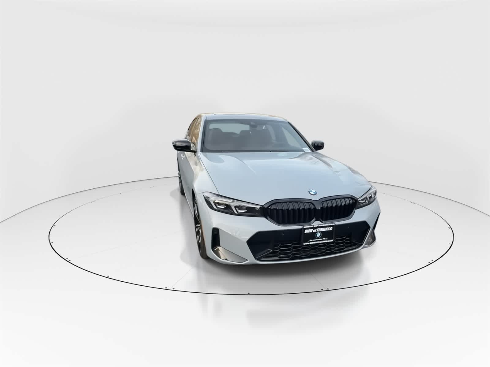 Thumbnail: 2023 BMW 3 Series - 4