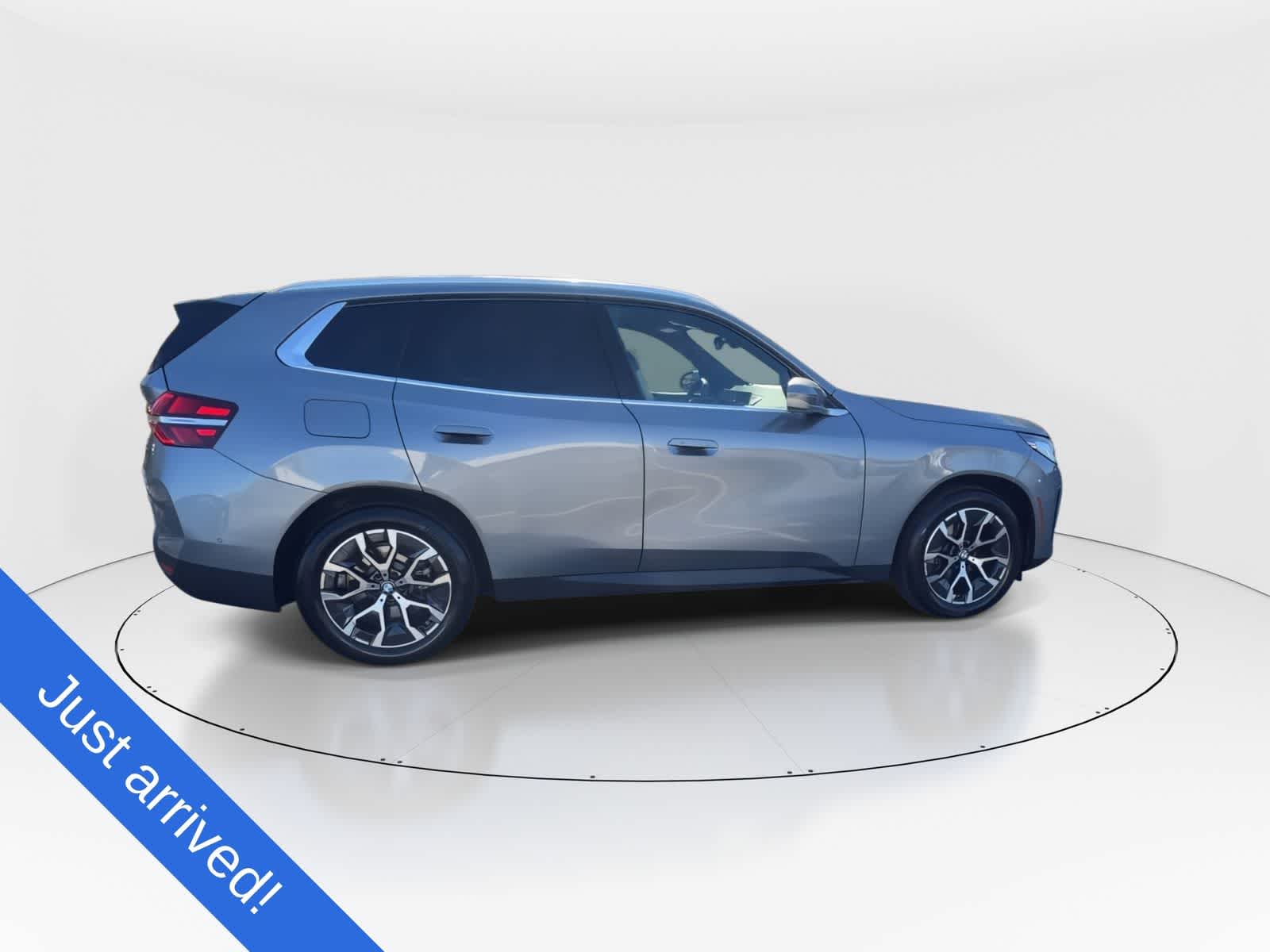 Thumbnail: 2025 BMW X3 - 8