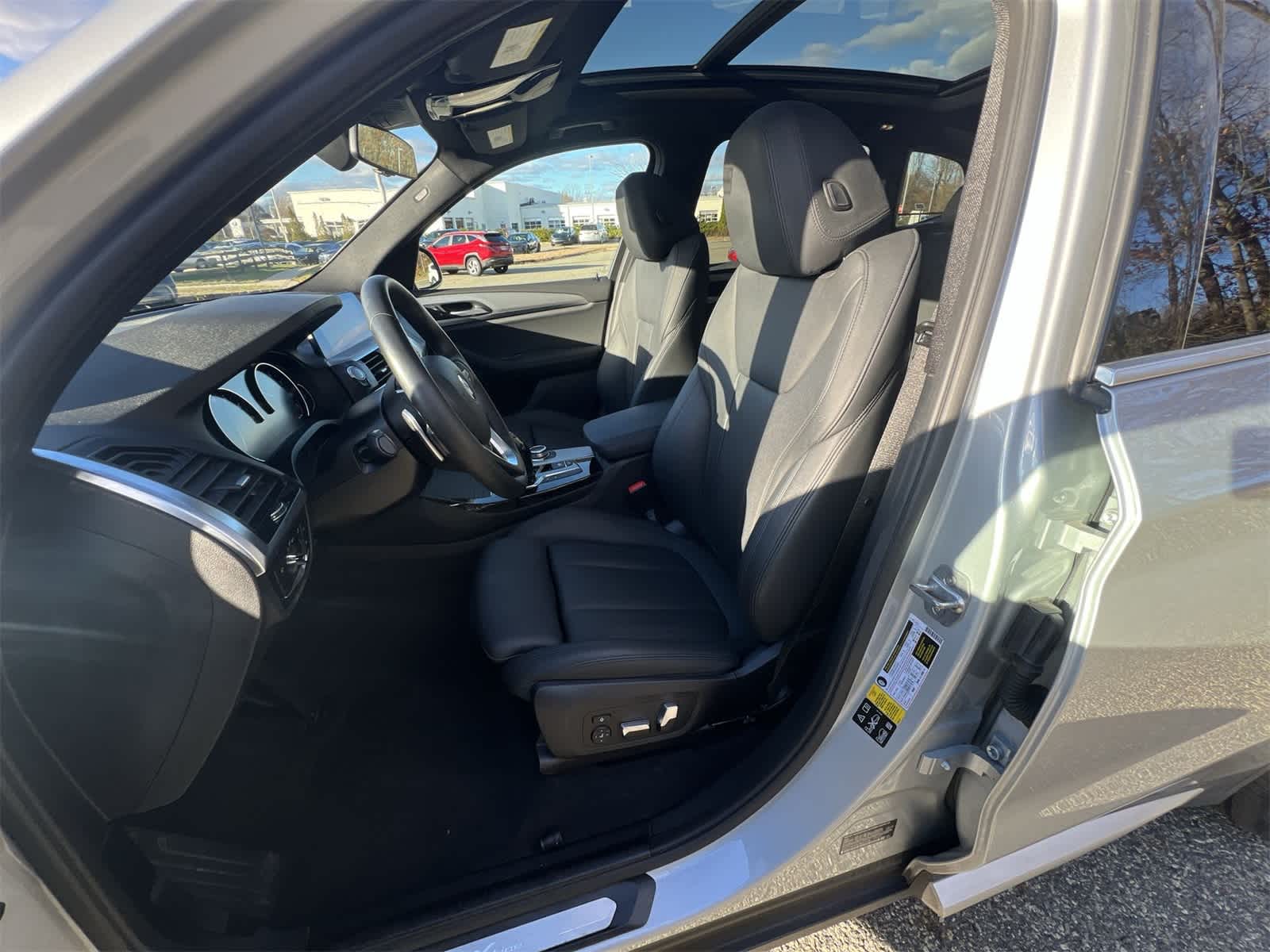 Thumbnail: 2020 BMW X3 - 19