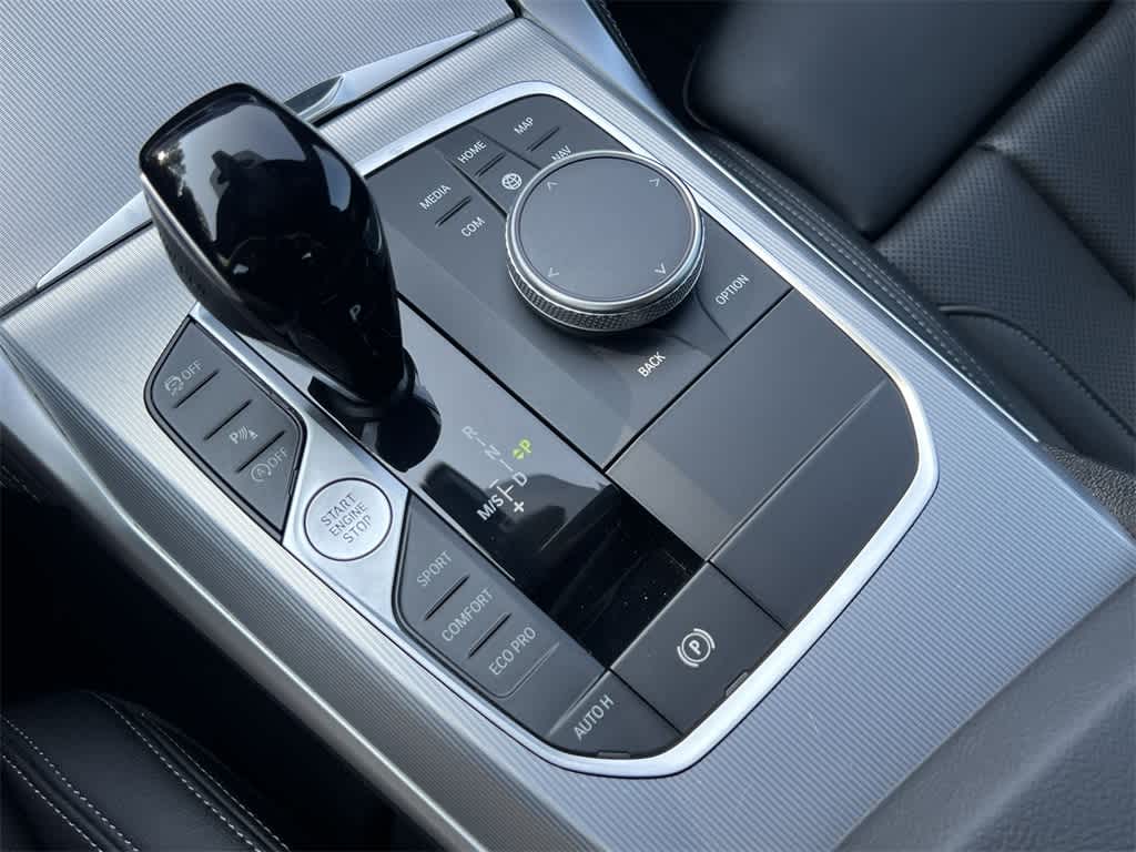 Thumbnail: 2023 BMW 4 Series - 25