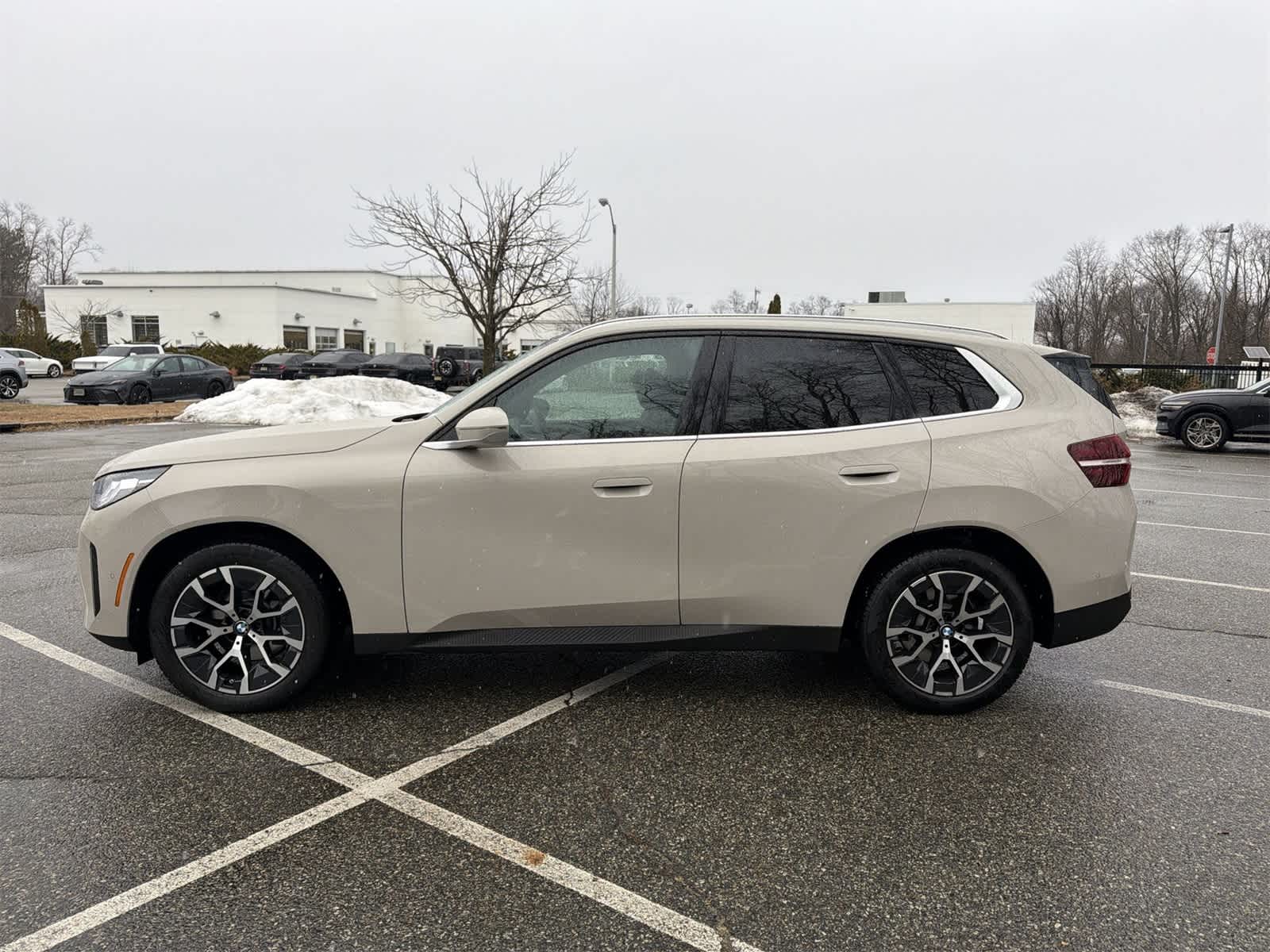 Thumbnail: 2025 BMW X3 - 11